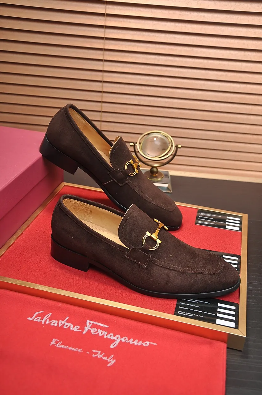 Men's shoes 💰500💶[Ferragamo/Ferragamo] The latest model in the counter. Original imported high-quality cowhide with open edges + imported 🐂 water-dyed cowhide lining + original luxury metal buckle + original combined outsole. Comparison without pressure 38--45 (45 is custom-made and cannot be returned or exchanged)